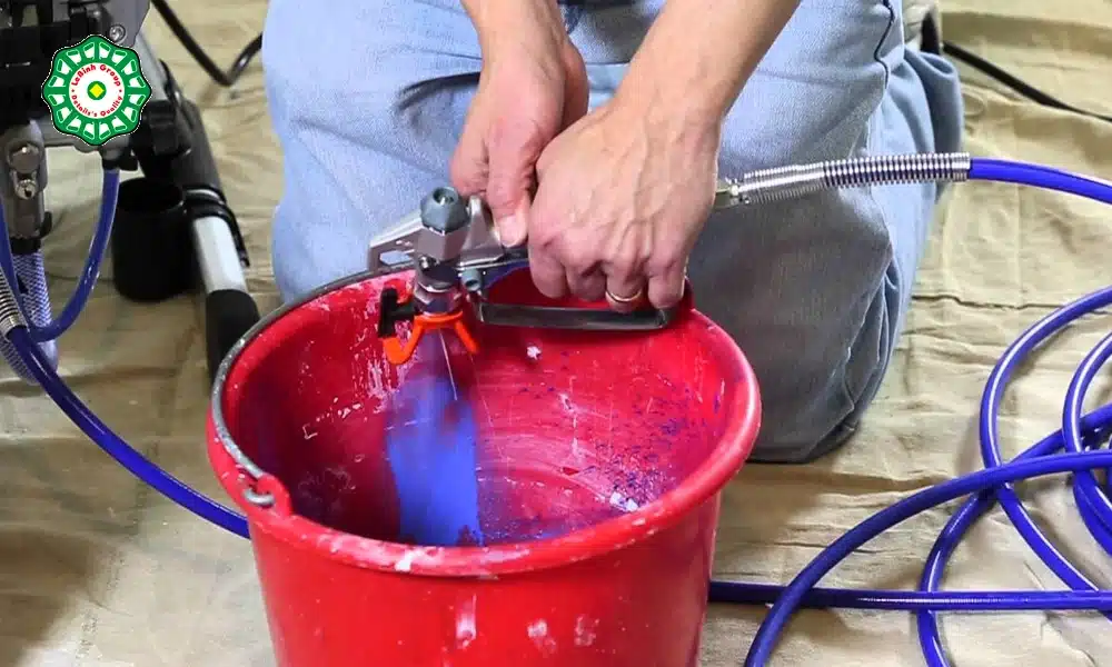 Lỗi thường gặp khi dùng súng phun sơn và cách khắc phục Súng phun sơn bị tắc