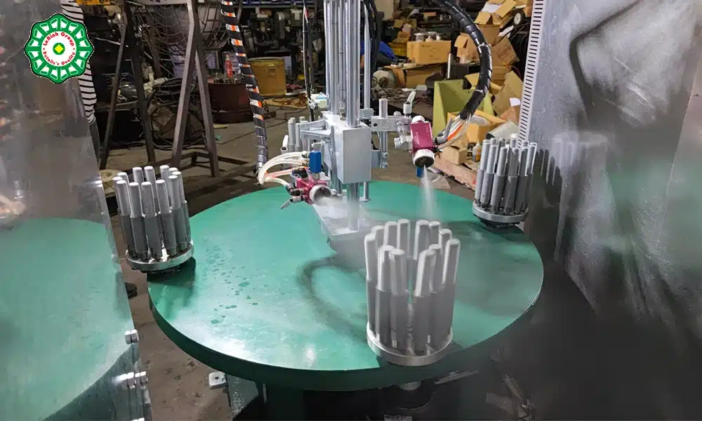 Top 3 công nghệ phun sơn mới nhất hiện nay giúp tiết kiệm sơn Hệ thống phun sơn bàn xoay